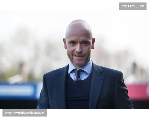 滕哈赫副手揭示其应对批评的从容及职业信念 滕哈赫副手揭示其应对批评的从容及职业信念