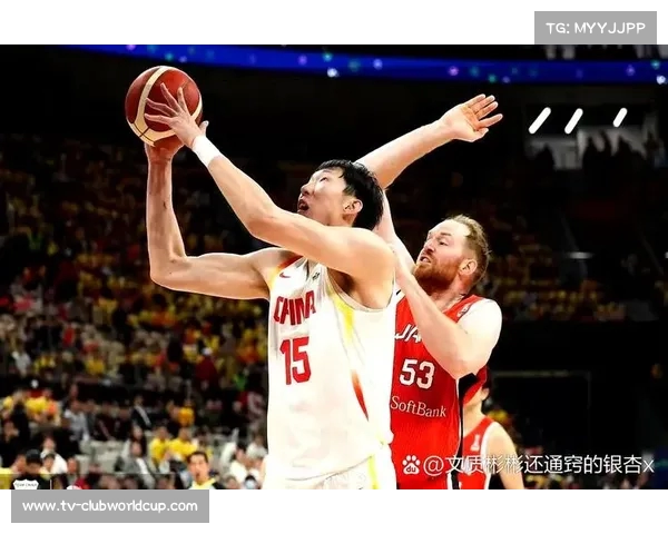 周琦在亚预赛对抗日本时豪取18分12篮板2盖帽精彩表现回顾